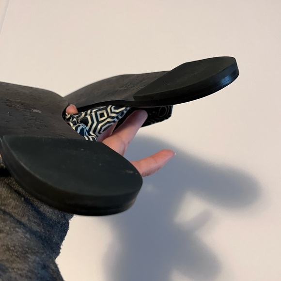 TORY BURCH | 9.5 | Great Shape! - Picture 9 of 14